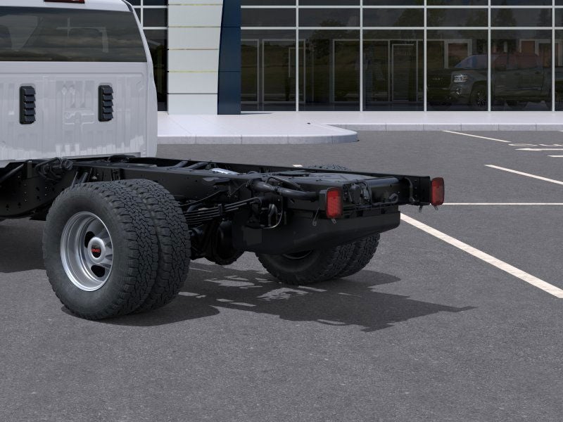 2025 GMC Sierra 3500 HD Chassis Cab Pro