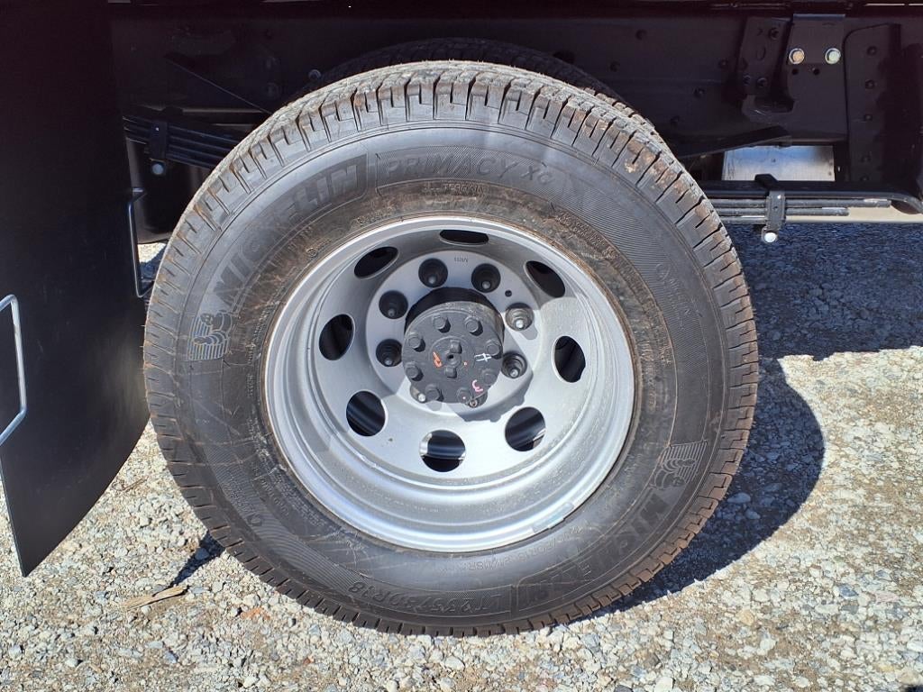 2025 GMC Sierra 3500 HD Chassis Cab Pro