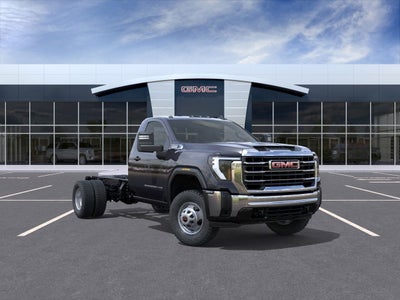 2025 GMC Sierra 3500 HD Chassis Cab Pro