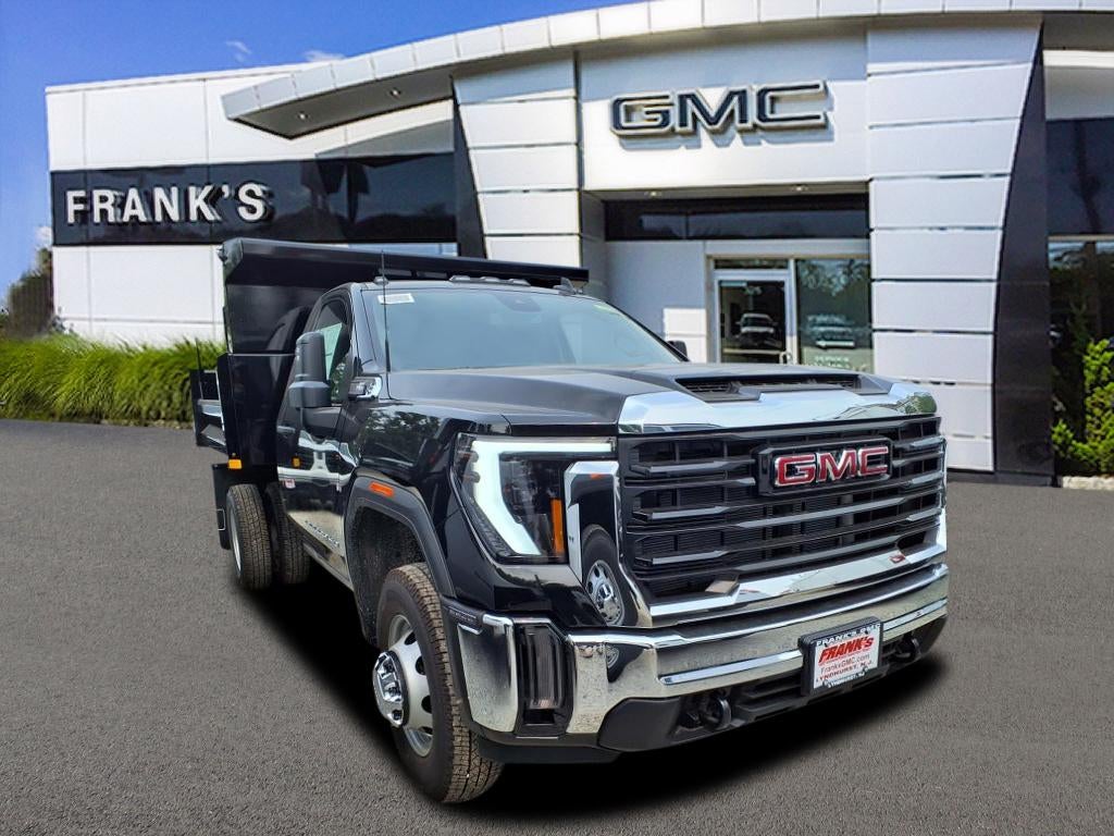 2025 GMC Sierra 3500 HD Chassis Cab Pro