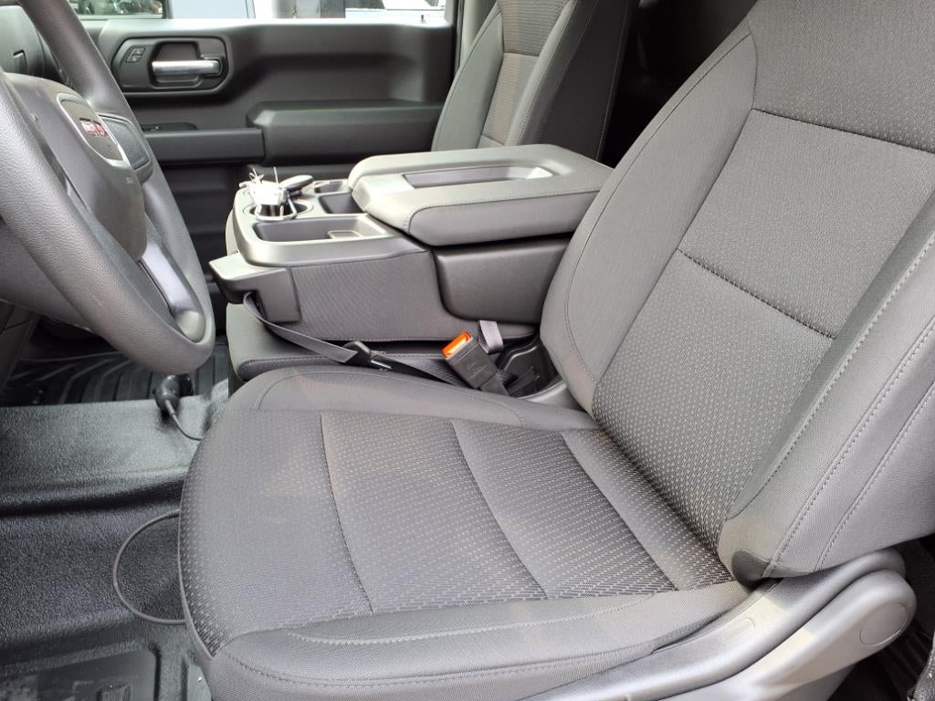 2025 GMC Sierra 3500 HD Chassis Cab Pro