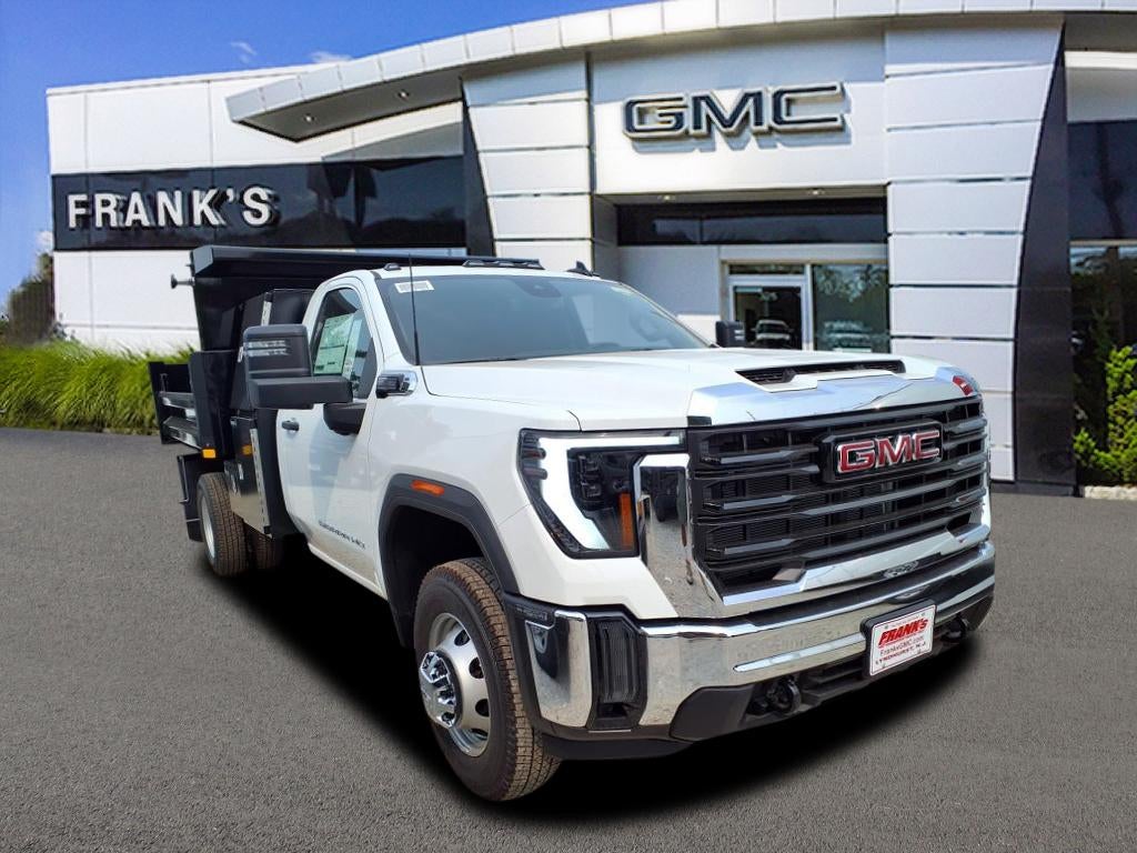 2025 GMC Sierra 3500 HD Chassis Cab Pro