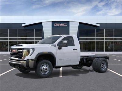 2025 GMC Sierra 3500 HD Chassis Cab Pro