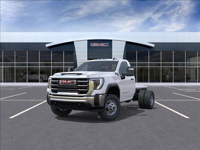 2025 GMC Sierra 3500 HD Chassis Cab Pro