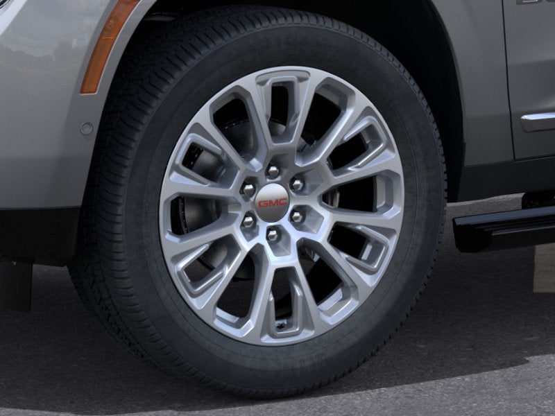 2026 GMC Yukon Denali - Photo 33