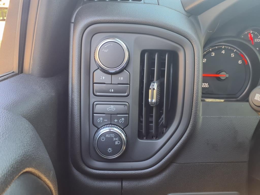 2025 GMC Sierra 2500 HD Pro