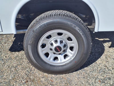 2025 GMC Sierra 2500 HD Pro