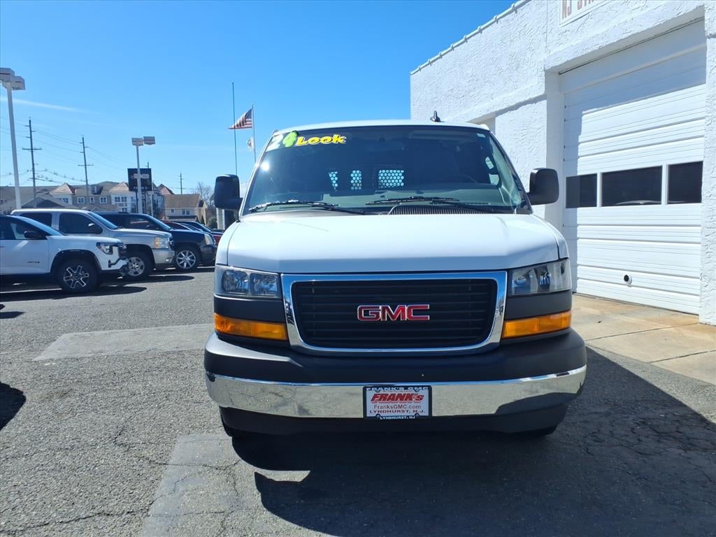 2024 GMC Savana Cargo 2500 Work Van