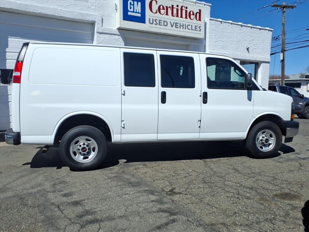2024 GMC Savana Cargo 2500 Work Van