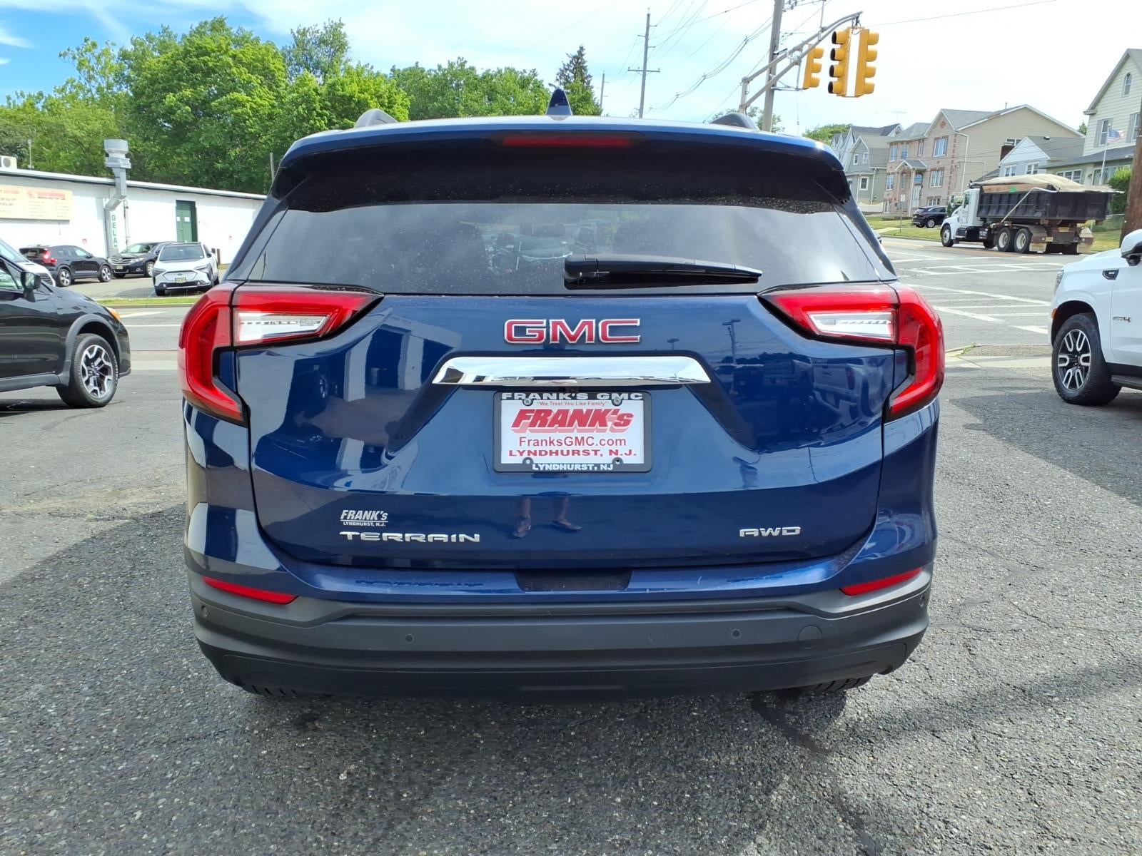2023 GMC Terrain SLE