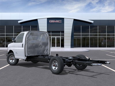 2026 GMC Savana Cutaway 3500 1WT