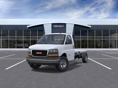 2026 GMC Savana Cutaway 3500 1WT