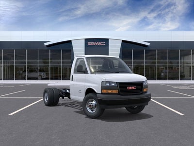 2026 GMC Savana Cutaway 3500 1WT
