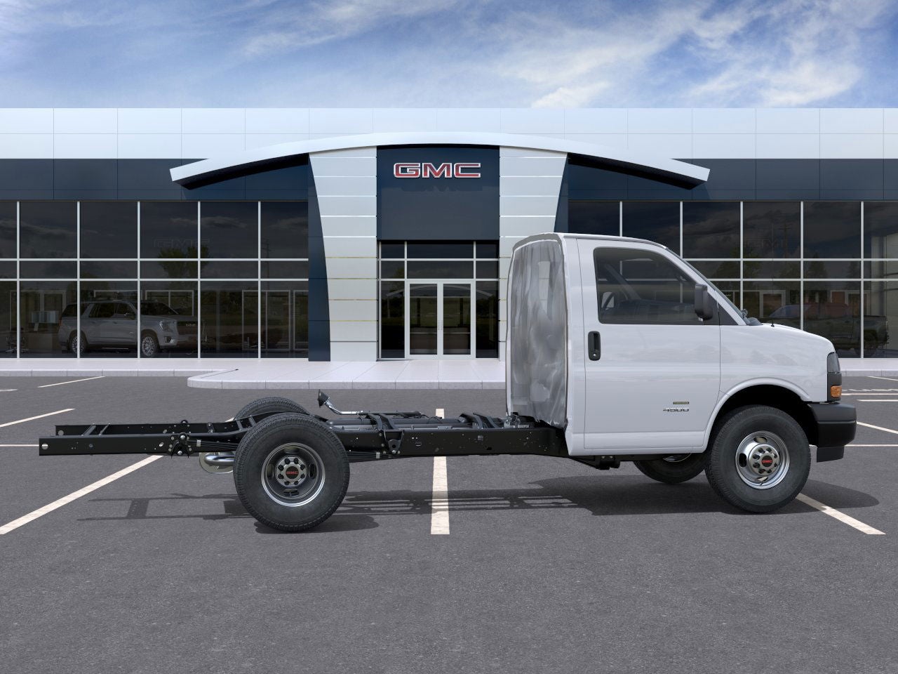2026 GMC Savana Cutaway 3500 1WT