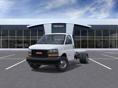 2026 GMC Savana Cutaway 3500 1WT