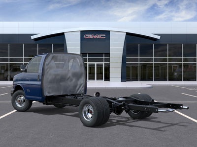 2025 GMC Savana Cutaway 3500 1WT