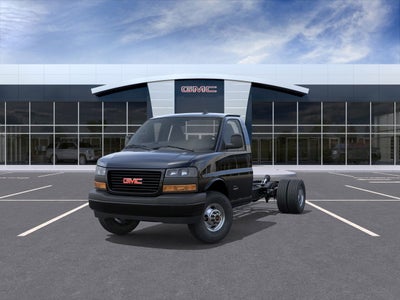 2025 GMC Savana Cutaway 3500 1WT
