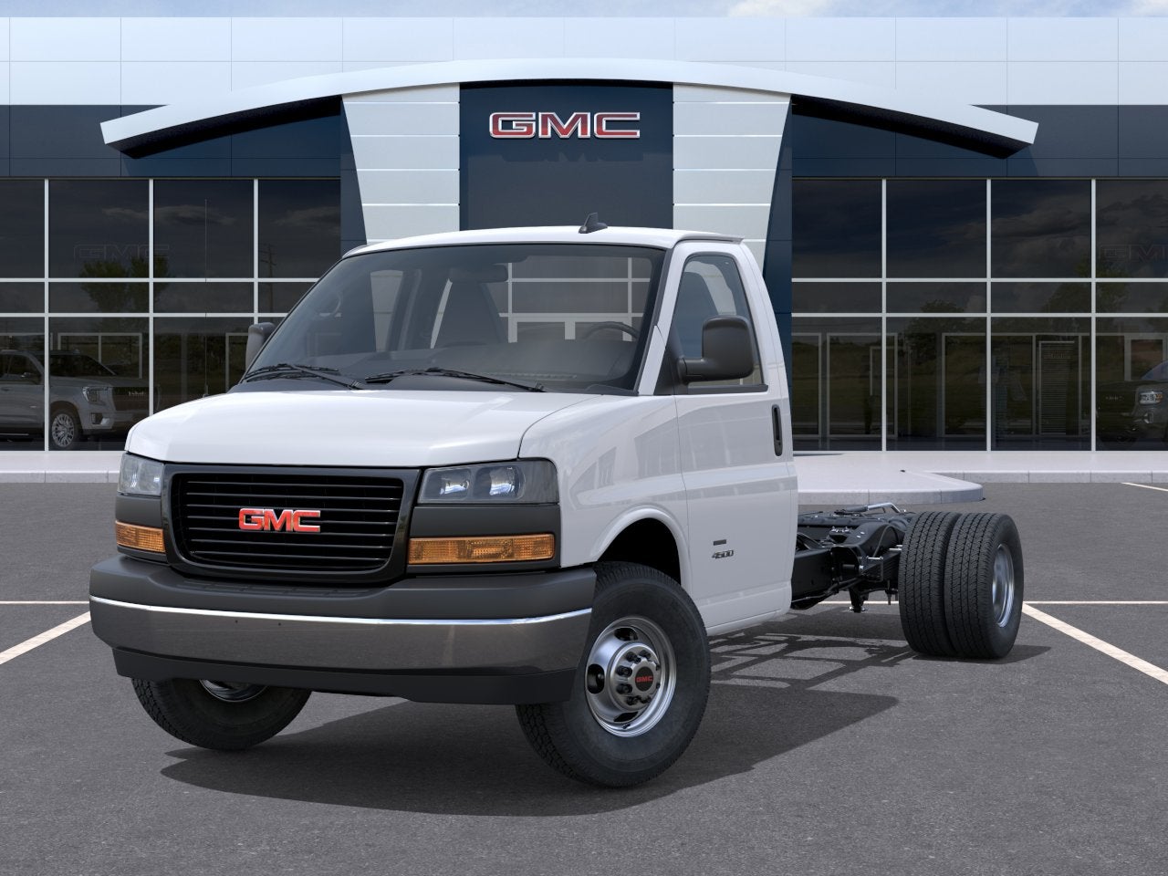 2026 GMC Savana Cutaway 3500 1WT