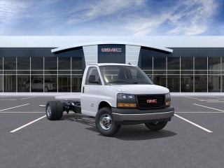 2026 GMC Savana Cutaway 3500 1WT
