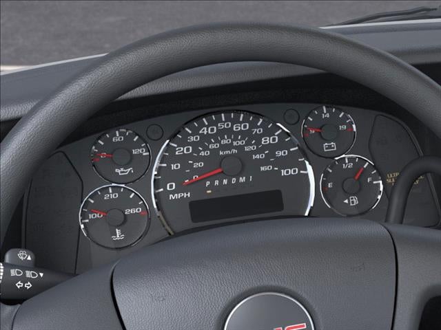 2025 GMC Savana Cutaway 3500 1WT