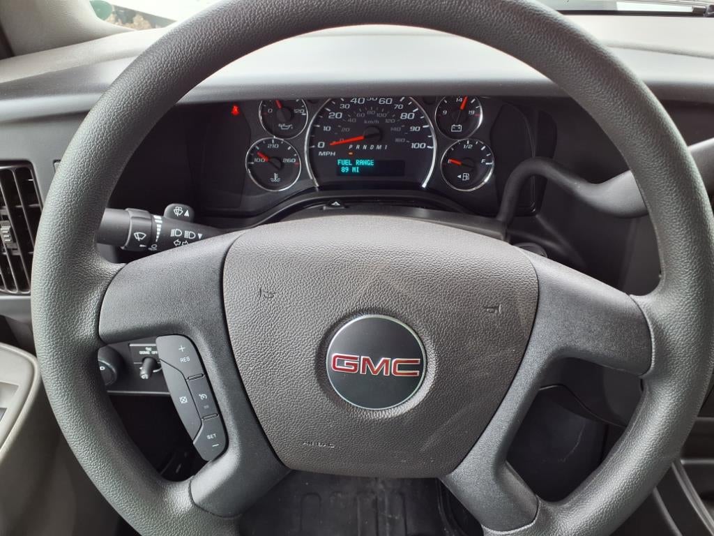 2025 GMC Savana Cutaway 4500 2WT