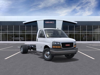 2025 GMC Savana Cutaway 4500 2WT